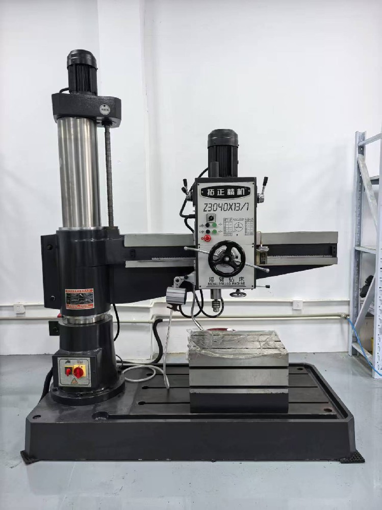 拓正搖臂鉆床ZQ3040x13